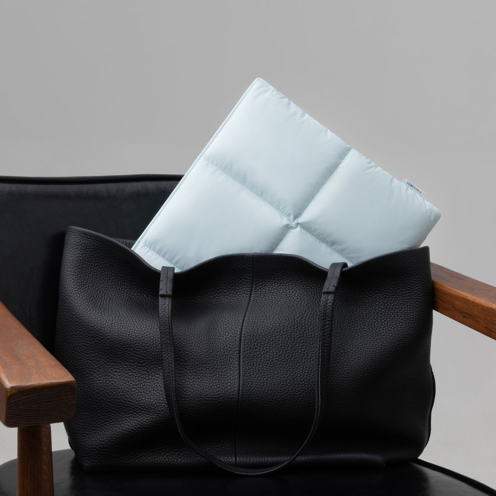 Puffy Laptop Kılıfı - Buz Mavi