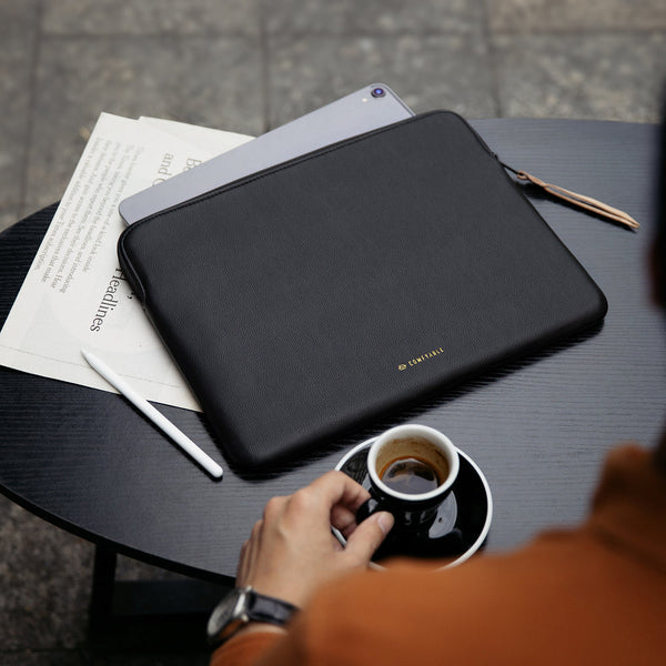 Suya Dayanıklı iPad Pro/Air Tablet Çantası- Smart/Magic Uyumlu - Çakıl Siyah