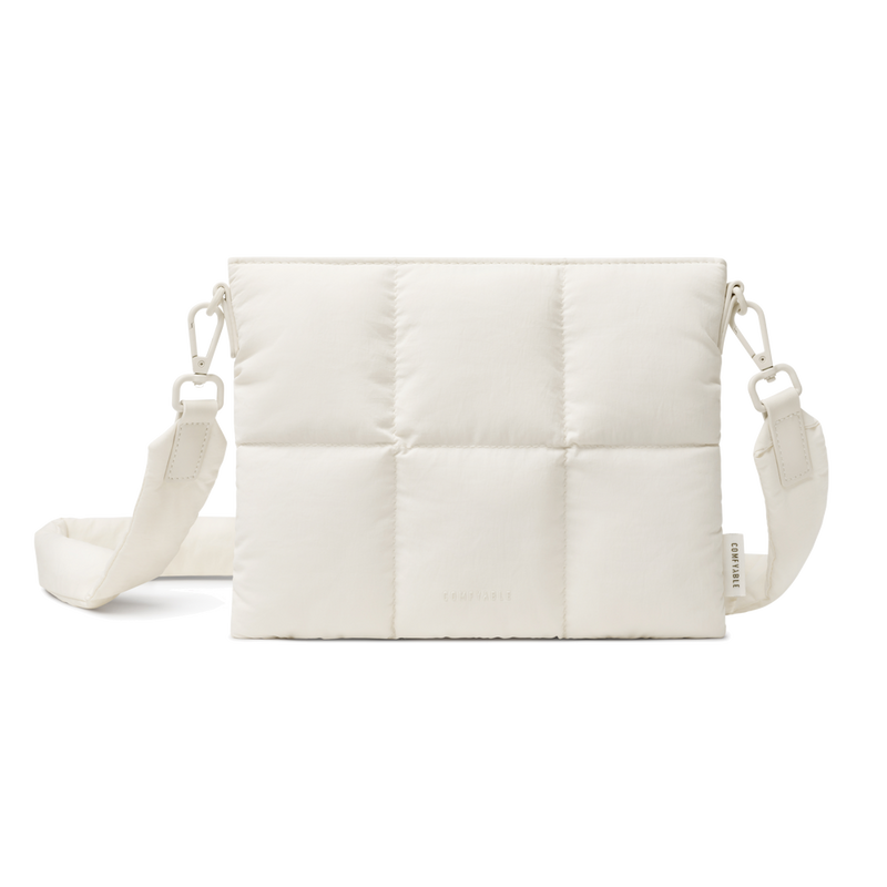 Puffy Çapraz Askılı Mini Çanta – Yumuşak Naylon, Mıknatıslı Kapatma ve Ayarlanabilir Askılı Şık Mini Pouch