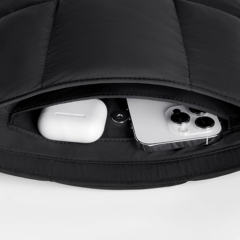 Suya Dayanıklı Askılı Puffy iPad Air/Pro Tablet Çantası - M5/M4/M3/M2/M1 Uyumlu - Siyah