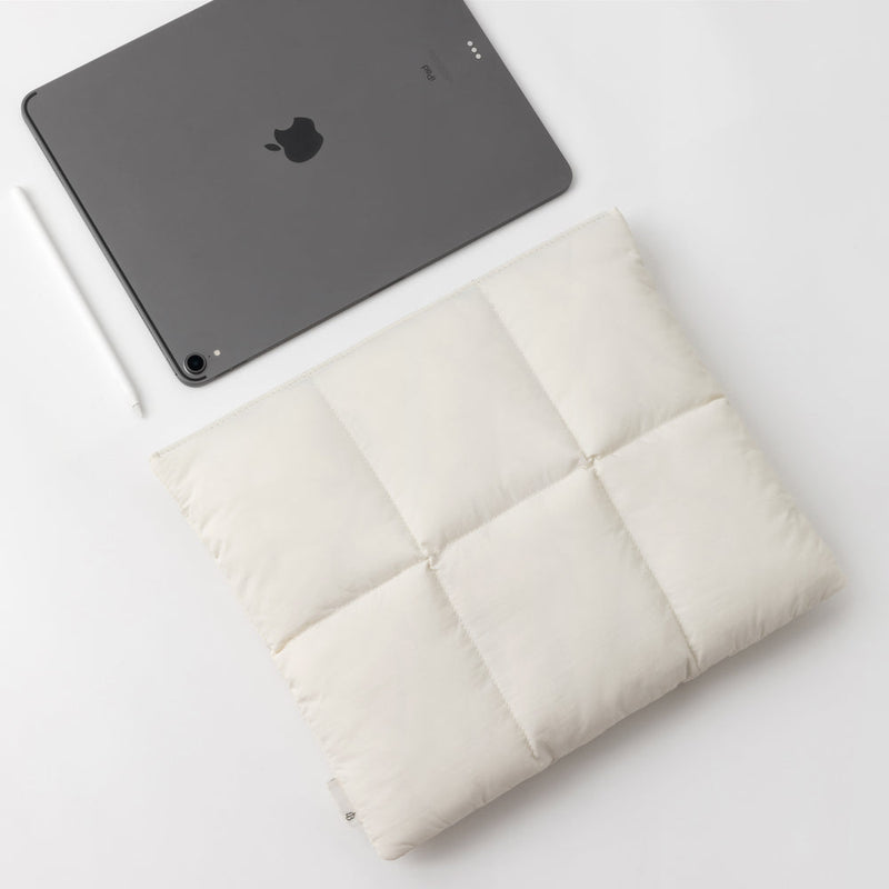 Suya Dayanıklı Puffy iPad Air/Pro Tablet Kılıfı - Prinç Rengi