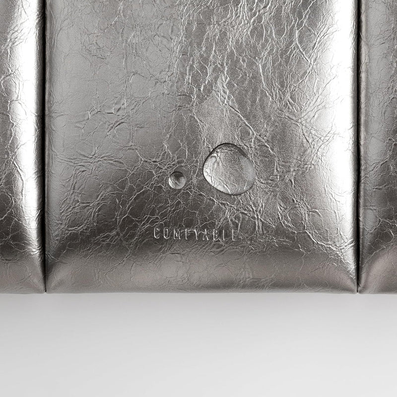 Suya Dayanıklı Askılı Puffy MacBook Air/Pro Laptop Çantası - M5/M4/M3/M2/M1 Uyumlu - Gümüş