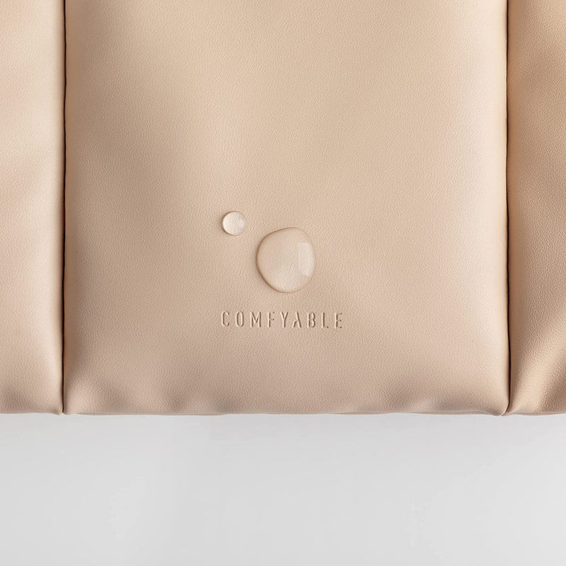 Suya Dayanıklı Puffy MacBook Air/Pro Laptop Kılıfı - M5/M4/M3/M2/M1 Uyumlu - Bej