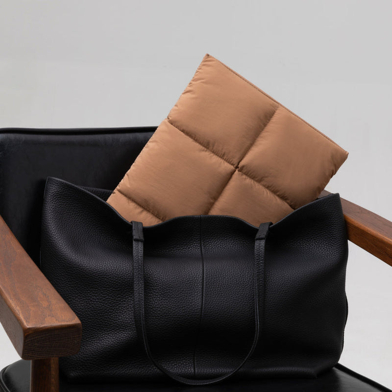 Suya Dayanıklı Puffy MacBook Air/Pro Laptop Kılıfı - M5/M4/M3/M2/M1 Uyumlu - Kahverengi